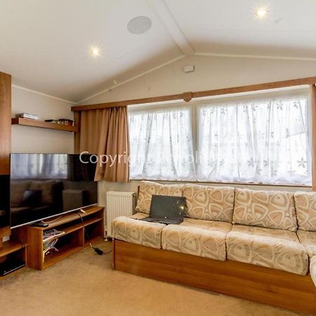 617 Seawick Hotel Jaywick Sands ภายนอก รูปภาพ