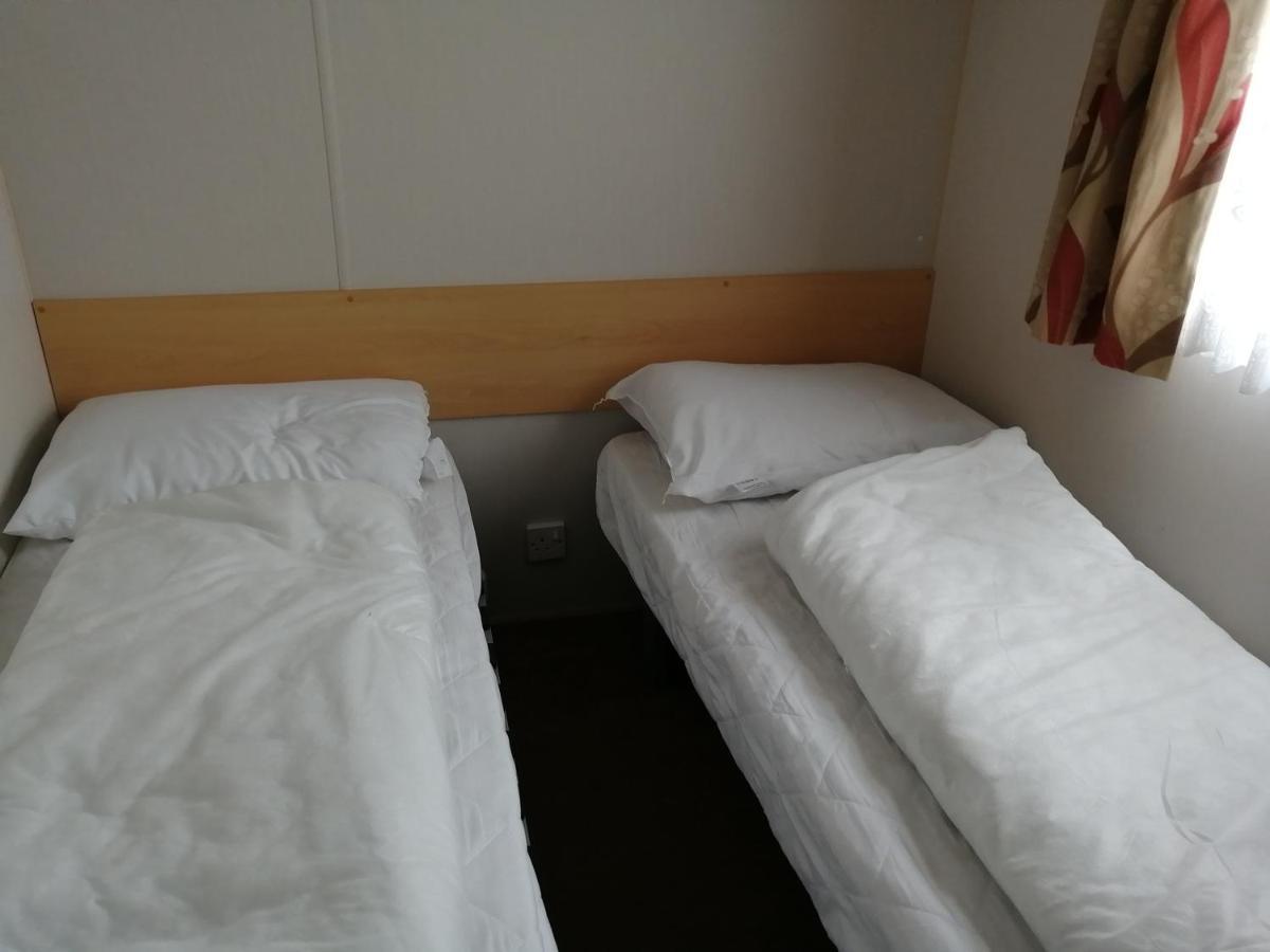 617 Seawick Hotel Jaywick Sands ภายนอก รูปภาพ