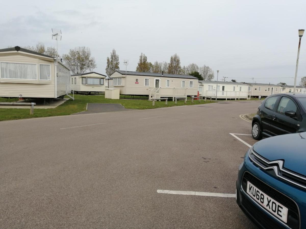 617 Seawick Hotel Jaywick Sands ภายนอก รูปภาพ