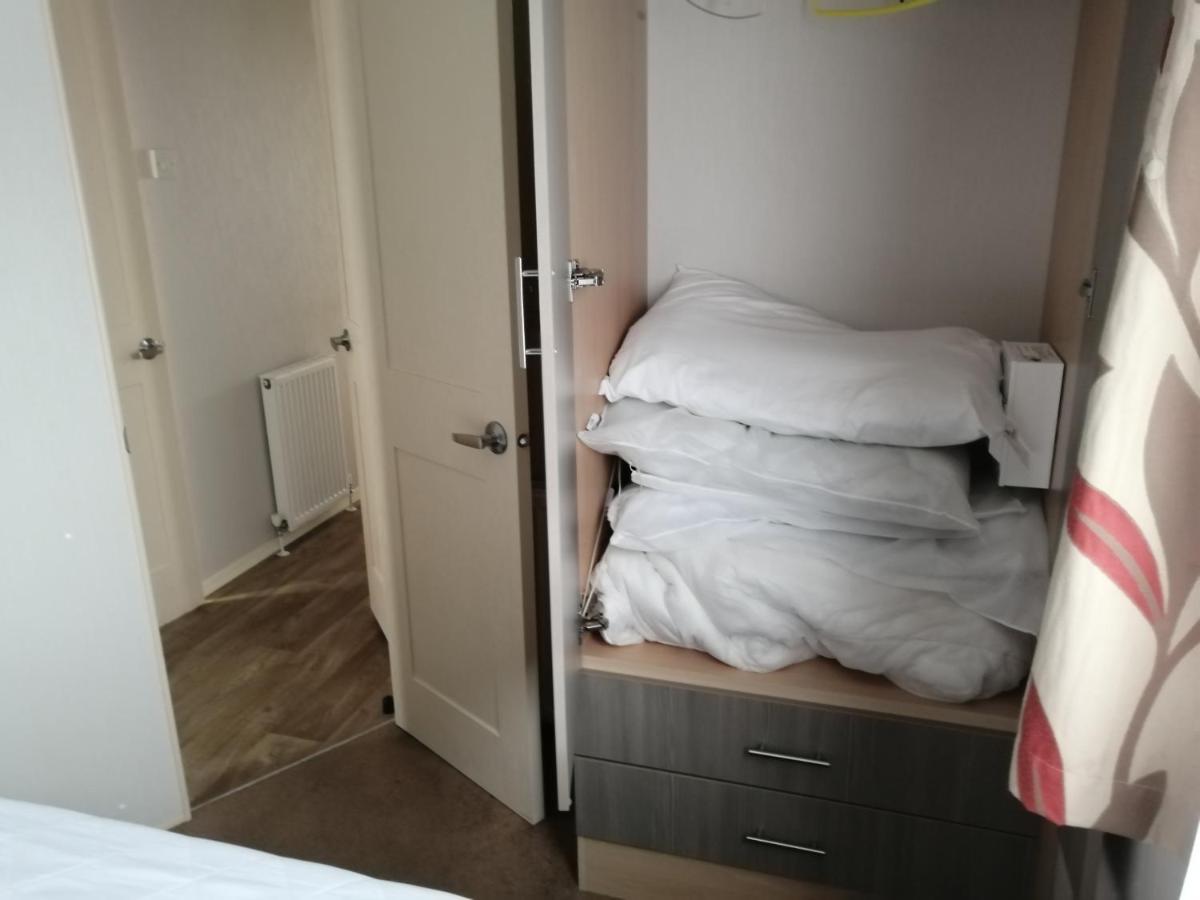 617 Seawick Hotel Jaywick Sands ภายนอก รูปภาพ