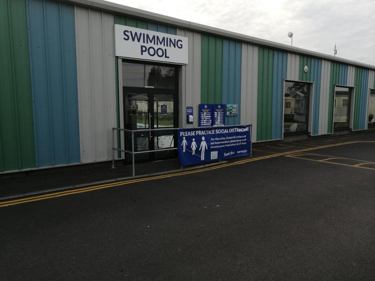 617 Seawick Hotel Jaywick Sands ภายนอก รูปภาพ