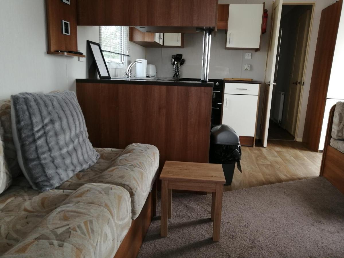 617 Seawick Hotel Jaywick Sands ภายนอก รูปภาพ